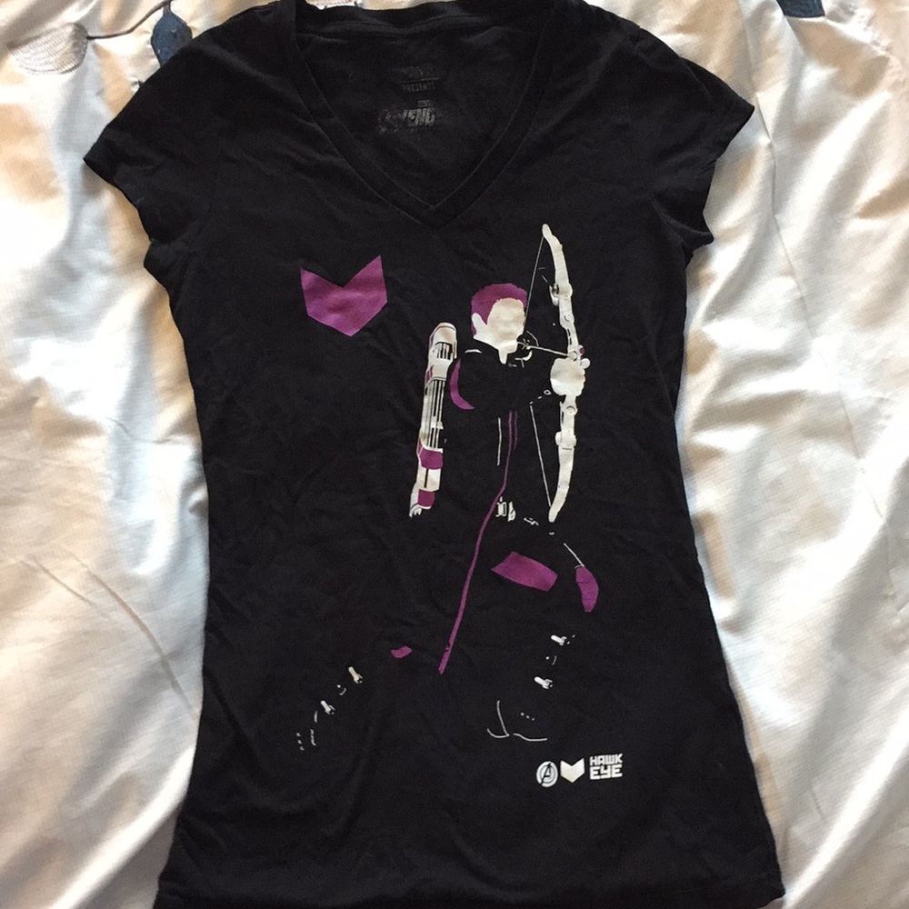 Women’s Small Marvel Hawkeye T-Shirt